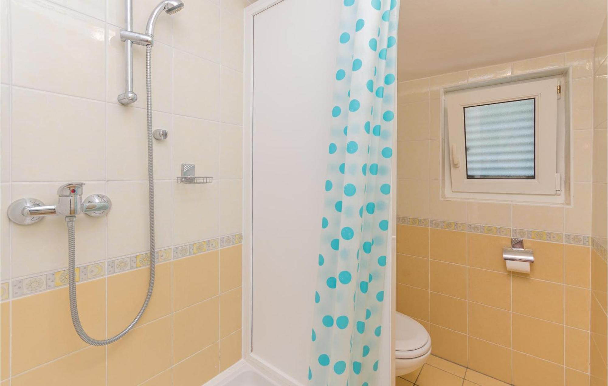 Stunning Apartment In Sveti Filip I Jakov Luaran gambar
